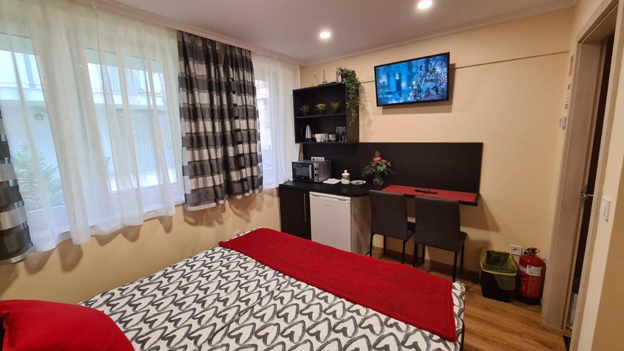Lucsony Apartman Mosonmagyaróvár Eksteriør bilde